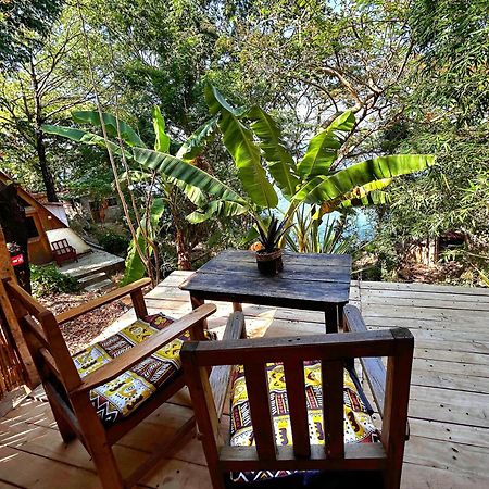 Butterfly Space- A Non-Profit Eco-Lodge Nkhata Bay Exterior photo