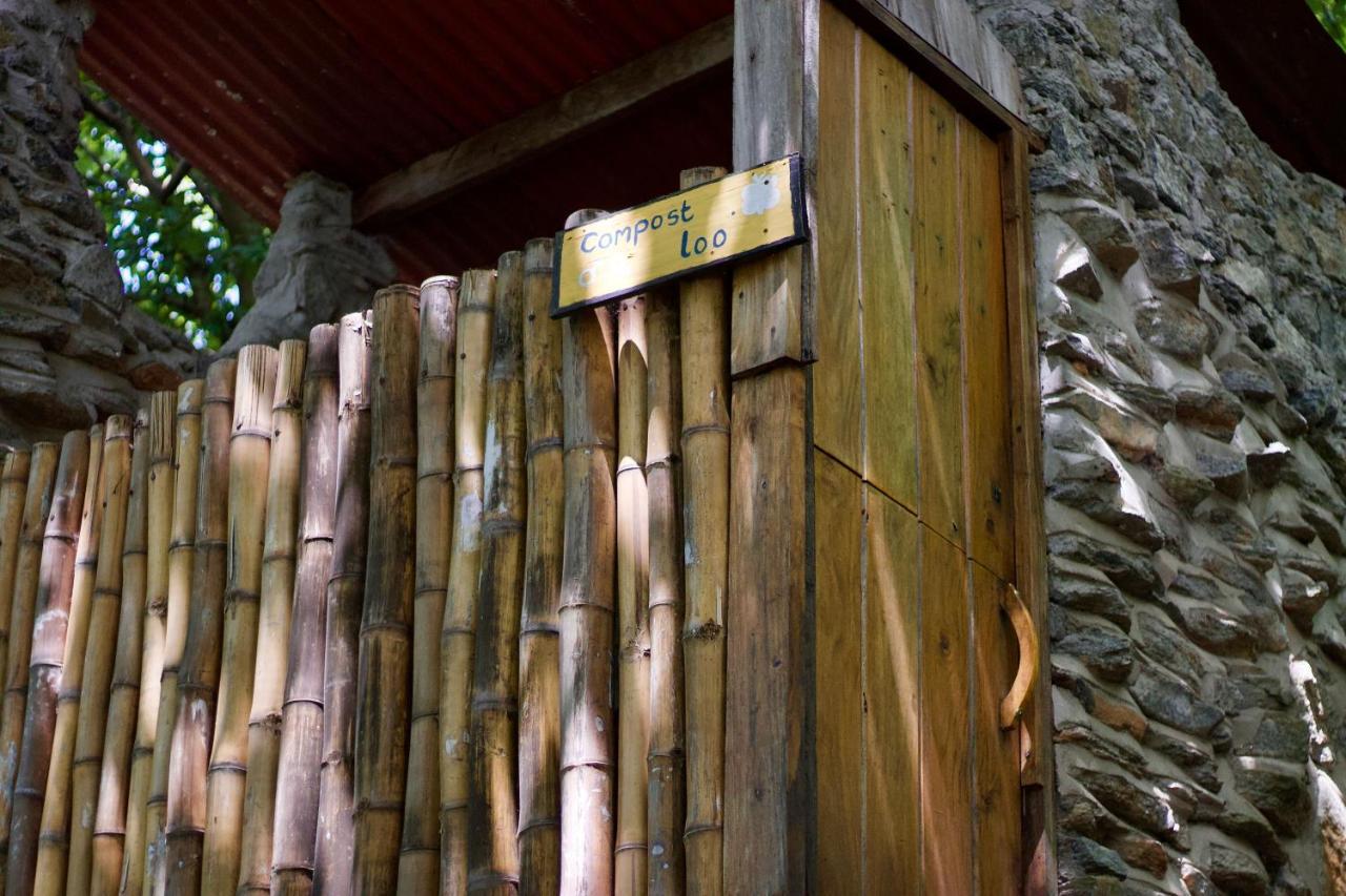 Butterfly Space- A Non-Profit Eco-Lodge Nkhata Bay Exterior photo