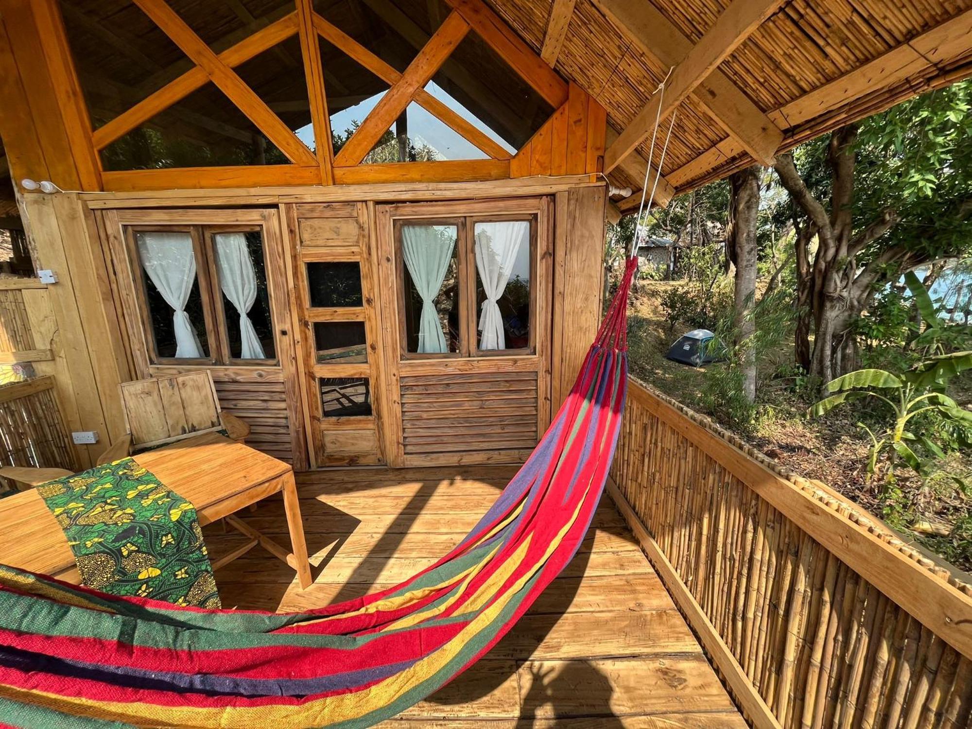 Butterfly Space- A Non-Profit Eco-Lodge Nkhata Bay Exterior photo
