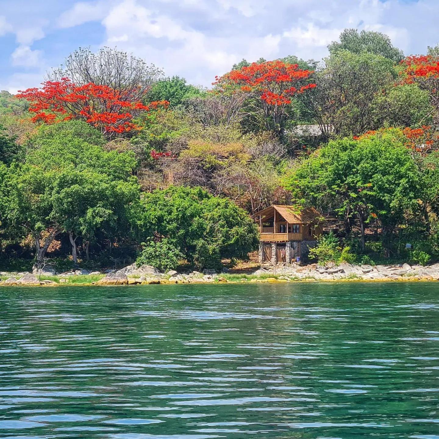 Butterfly Space- A Non-Profit Eco-Lodge Nkhata Bay Exterior photo