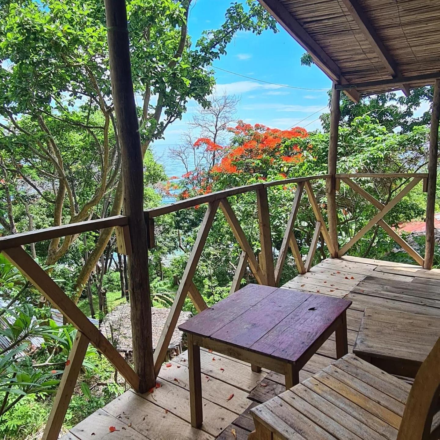Butterfly Space- A Non-Profit Eco-Lodge Nkhata Bay Exterior photo